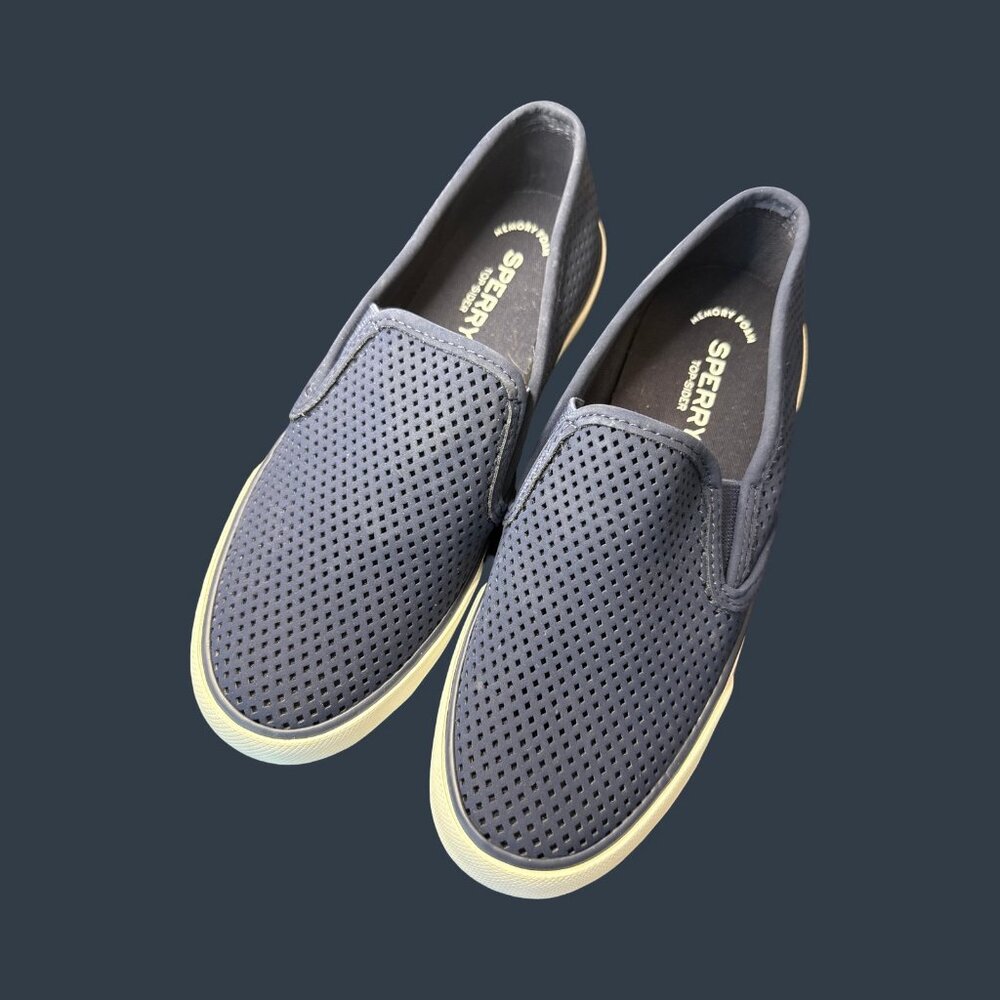 Sperry Navy Blue slip on flat shoes women’s size 7 like new boat shoes
